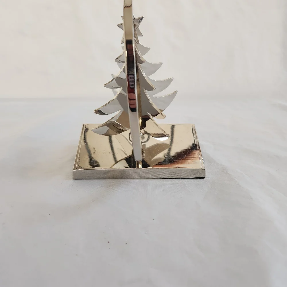 Silver Color Metal Twirling Christmas Tree Stocking Holder